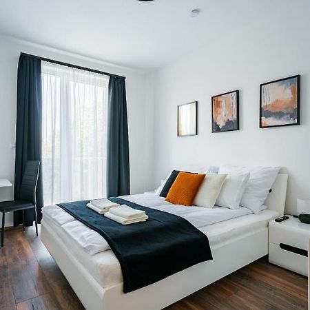 Fox Premium Apartment & Free Private Parking Budapest Eksteriør billede
