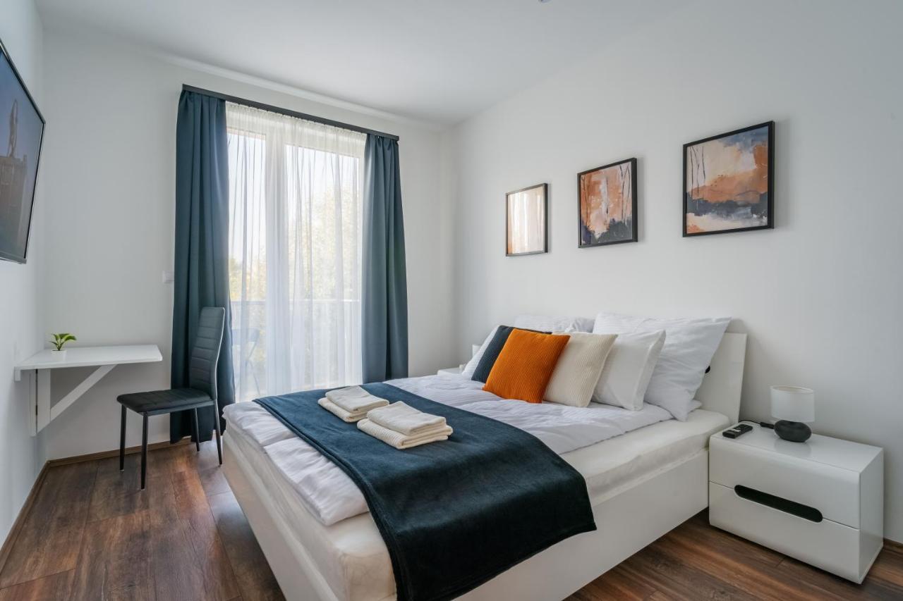 Fox Premium Apartment & Free Private Parking Budapest Eksteriør billede